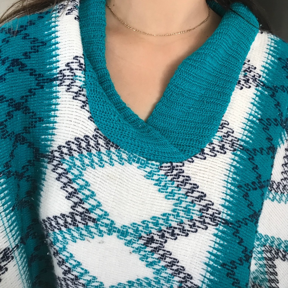 Knitted Poncho - Picture 3 of 3
